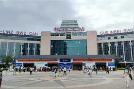 广东刮台风大雨，多趟列车晚点停运，实拍从虎门到桂林北坐车经历