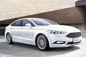 车主评价蒙迪欧！LED大灯的品质决定汽车级别的高与低！