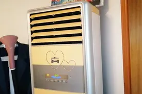 空调开了不出风怎么办，小伙教你维修，拆开有惊喜，太简单了