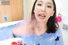 超简单!! 清洗气垫粉扑法  l Hello Catie视频封面