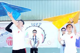 宝鸡有一群在航模国赛上获奖的“飞天”少年视频封面