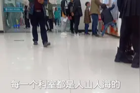 遵义医学院，每次来都是人山人海的，早上挂号那叫一个挤，好医院