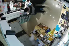 手机电池更换有风险视频封面