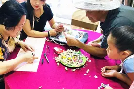 东北农村升学宴，亲戚朋友随多少礼金？看到账本不淡定了视频封面