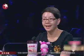 笑傲江湖：众人携手表演音乐卡通剧，恐龙人护蛋行动秒变现场婚礼视频封面