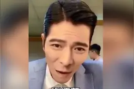 萧敬腾模仿刘德华，周杰伦实力吐槽，此前还模仿周杰伦视频封面