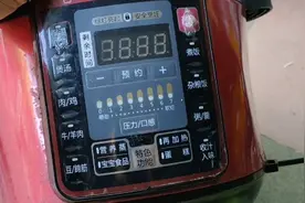 美的电压力锅无电源指示灯不亮，没有换配件能修好吗？