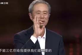 港珠澳大桥一节海底沉管多大？8万吨150米，相当于大型航空母舰！