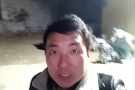 农村小夫妻晚上去澡堂洗澡，一个单间二十块，环境很一般，凑合着视频封面