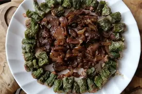 大年初一午餐日常视频封面