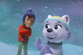 汪汪队：珠珠，你现在在做什么啊，挖什么东西呢。