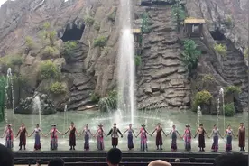 宋城丽江恋歌结束片段，你愿意去丽江看一场旷世绝恋吗？视频封面