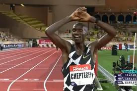 12分35秒36！约书亚·切普特盖5000米世界纪录全场视频视频封面