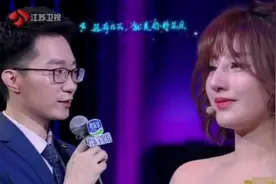 #新相亲大会3
只为你而来一一孟禹私