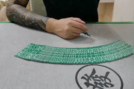 赌神电影中展牌详细讲扑克牌技巧视频封面