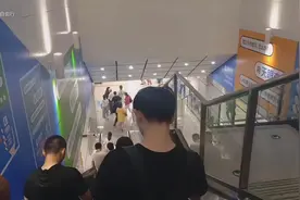 从五路口乘地铁到大雁塔站，用时10分钟，太方便了