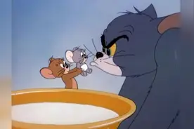 猫和老鼠：为了小老鼠能喝口牛奶，杰瑞也是不容易。