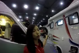 这款五十铃C型房车，26万能买吗？大家评评视频封面