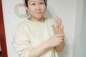 心经於堵，有时於堵在小臂，就会胳膊麻，小手指麻，深层疏通就可