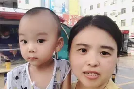 同学在聊城铁塔摆地摊，4妹去看望，才知道一天收费20元，合理吗视频封面