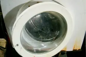 小伙从洗衣机拆了一个洗衣桶，制造一个烧烤架，这想法很大胆！视频封面