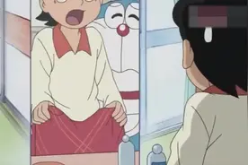 大雄妈妈，披上时光包袱巾，变成了和大雄一样大的女孩子-