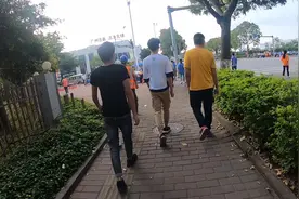 在美的上班，每天走着上下班，两班倒，流水线，集体宿舍视频封面