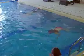 女友的前男友，居然是自己老板，这个窝边草吃的慌了视频封面