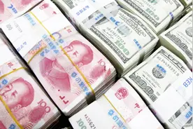 很多人把美元叫美刀，那外国人把人民币叫做什么？今天可算知道了视频封面