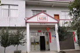 湖南农村：十年前花15万块钱建的两层小楼，大家觉得贵吗？