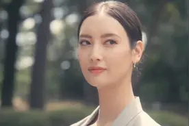 菜菜绪职场OL装独特气质，人美腿长，完美展现魔鬼身材视频封面