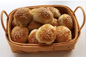 教你在家做唐山特产“棋子烧饼”酥脆掉渣，方法简单，你也试试吧