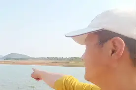 丰城-紫云山水库，大熊饱览湖光山色，意犹未尽，放声高唱……