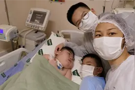 几个月没来医院看弟弟，今天做核酸检查顺便来看，弟弟高兴哥来了视频封面