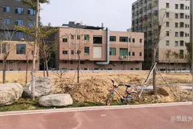 东莞长安昔日的臭水河现在改造成风景区了视频封面