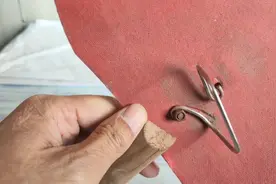 了解焊工面罩，为什么一放脸上就掉不下来？视频封面