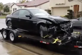 宝马事故车修复全过程