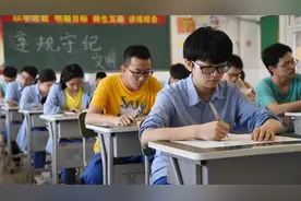 江苏省高考理科状元时鹏扬，光环于一身的学霸，数学满分