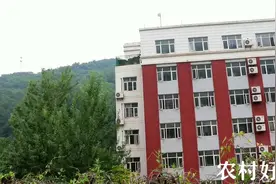 高考两天，在学校旁租房，2天300元，就为了让娃中午休息一下视频封面