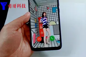 手机来电设置为来电视频动画，非常炫酷，有电话马上启动视频封面