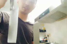 老刘分享“菜刀”挑选小技巧，简单实用，值得收藏视频封面