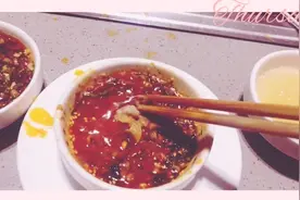 大学生情侣日常是怎么约会的？快来和豆豆酱撒狗粮吧