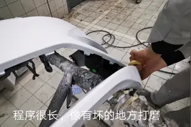 今天终于知道为什么4S店做油漆比外面修理厂贵的原因了，去看看视频封面