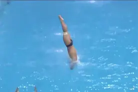 跳水回顾当年何冲这一跳，堪称教科书级别，够吹一辈子！视频封面