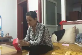 买了个4G老年手机，网络升级2G不能用了，子玉试试好用视频封面