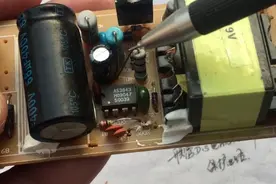 经典课程：详解开关电源输出电压正常但带不起负载的故障分析维修视频封面