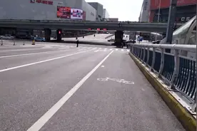实拍长沙五一广场，从黄兴路转五一大道视频封面