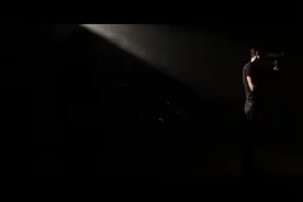 《亲爱的热爱的》mv