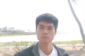 小伙求教85天的狮头鹅怎么区分公母？