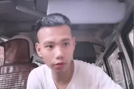 95小伙被父母催结婚，特地理发去相亲，希望相亲能成功吧！